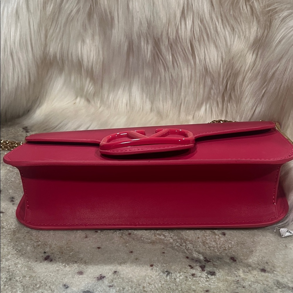 Valentino Garavani Pink VLogo Chain Shoulder Clutch - Picture 7 of 9